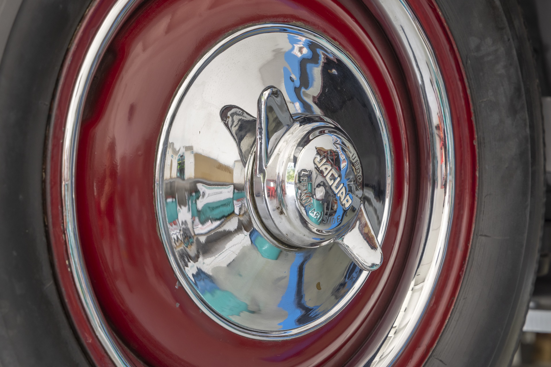 1950-jaguar-xk-120-beutler-supersport-25