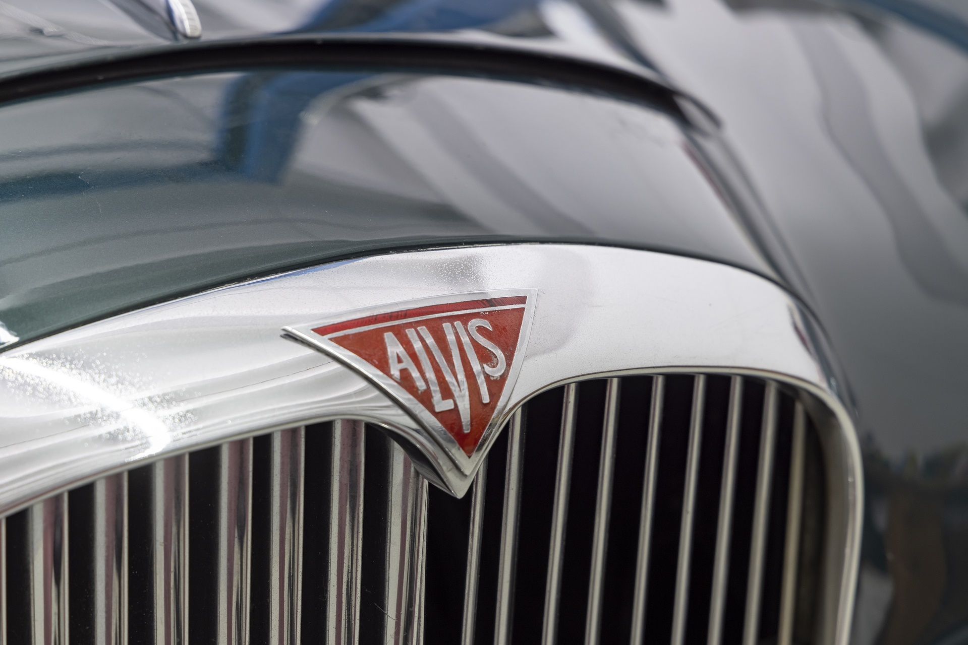 1957-alvis-graber-tc108g-10