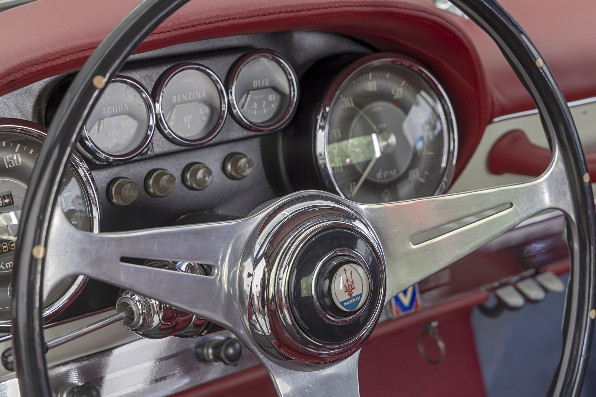 1961-maserati-3500-vignale-spyder-11