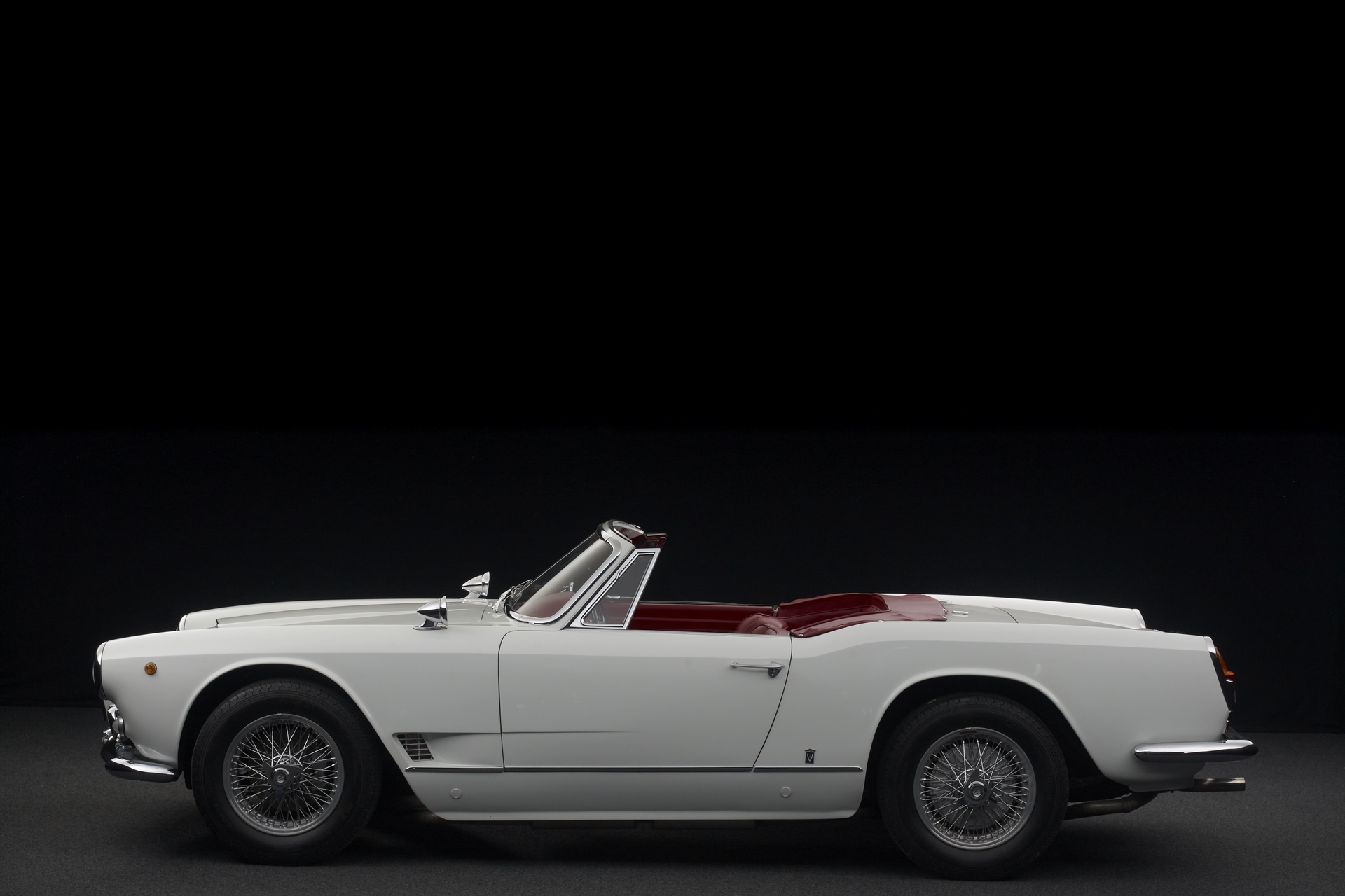 1961-maserati-3500-vignale-spyder-2
