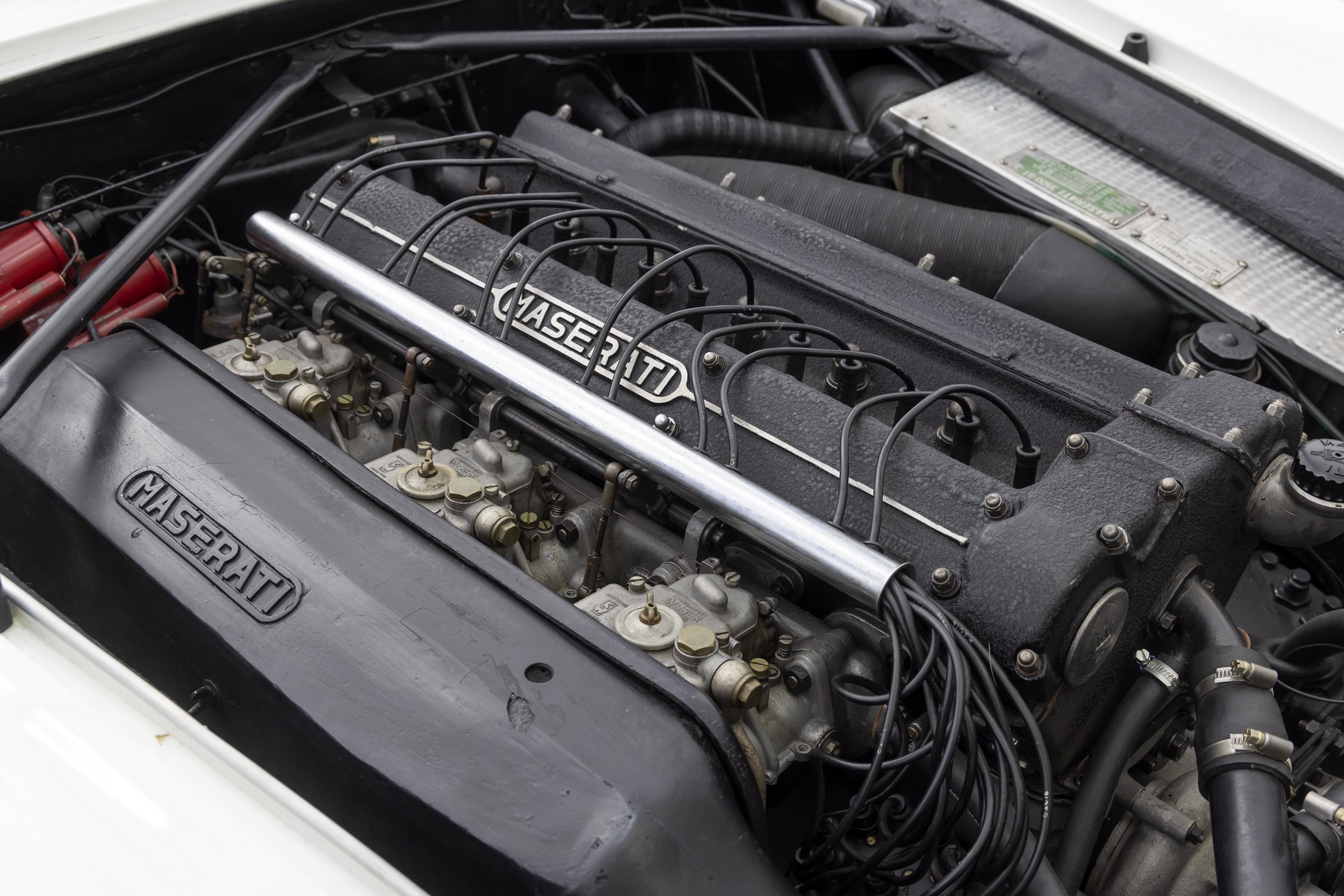 1961-maserati-3500-vignale-spyder-21