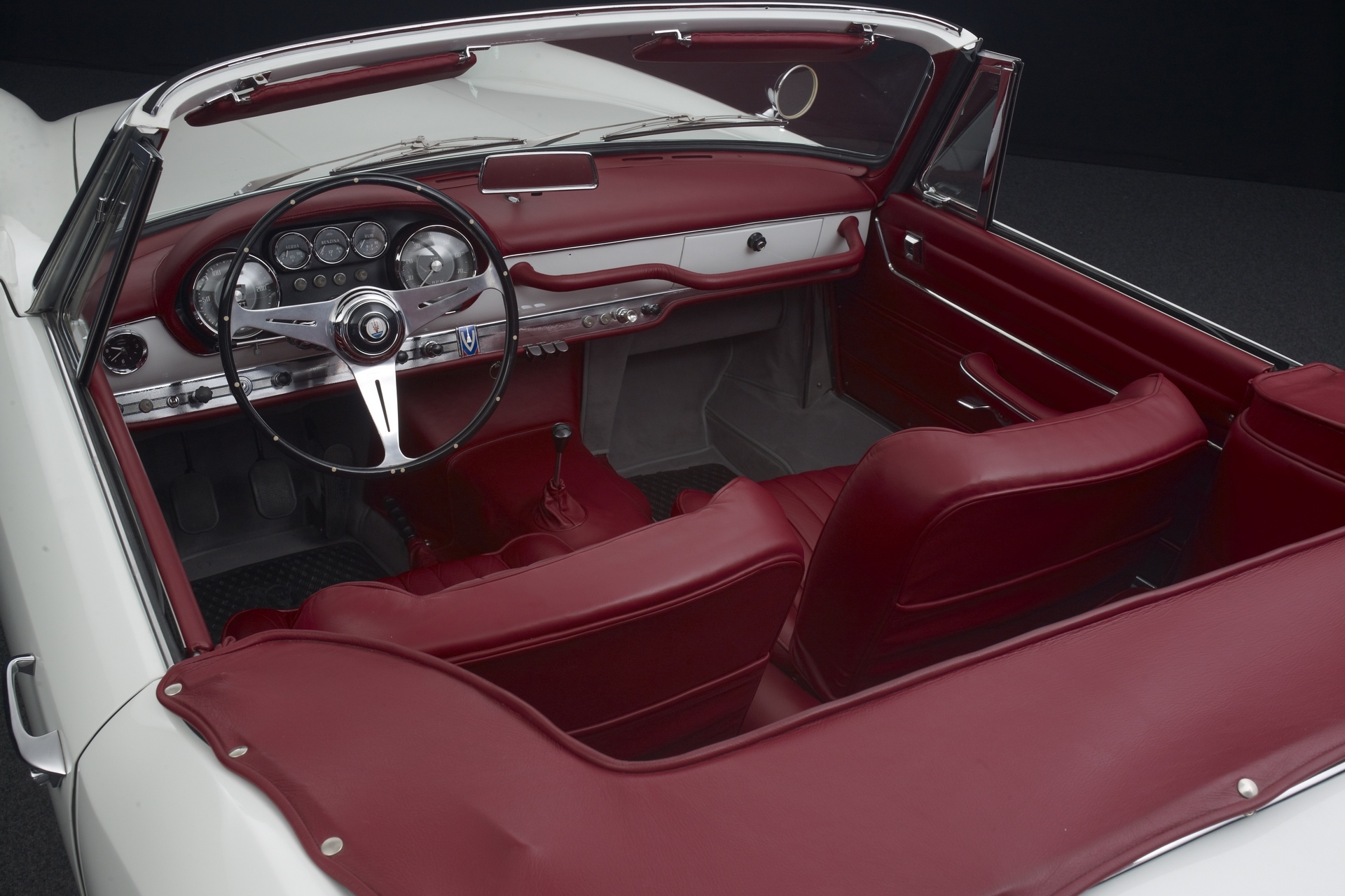 1961-maserati-3500-vignale-spyder-5