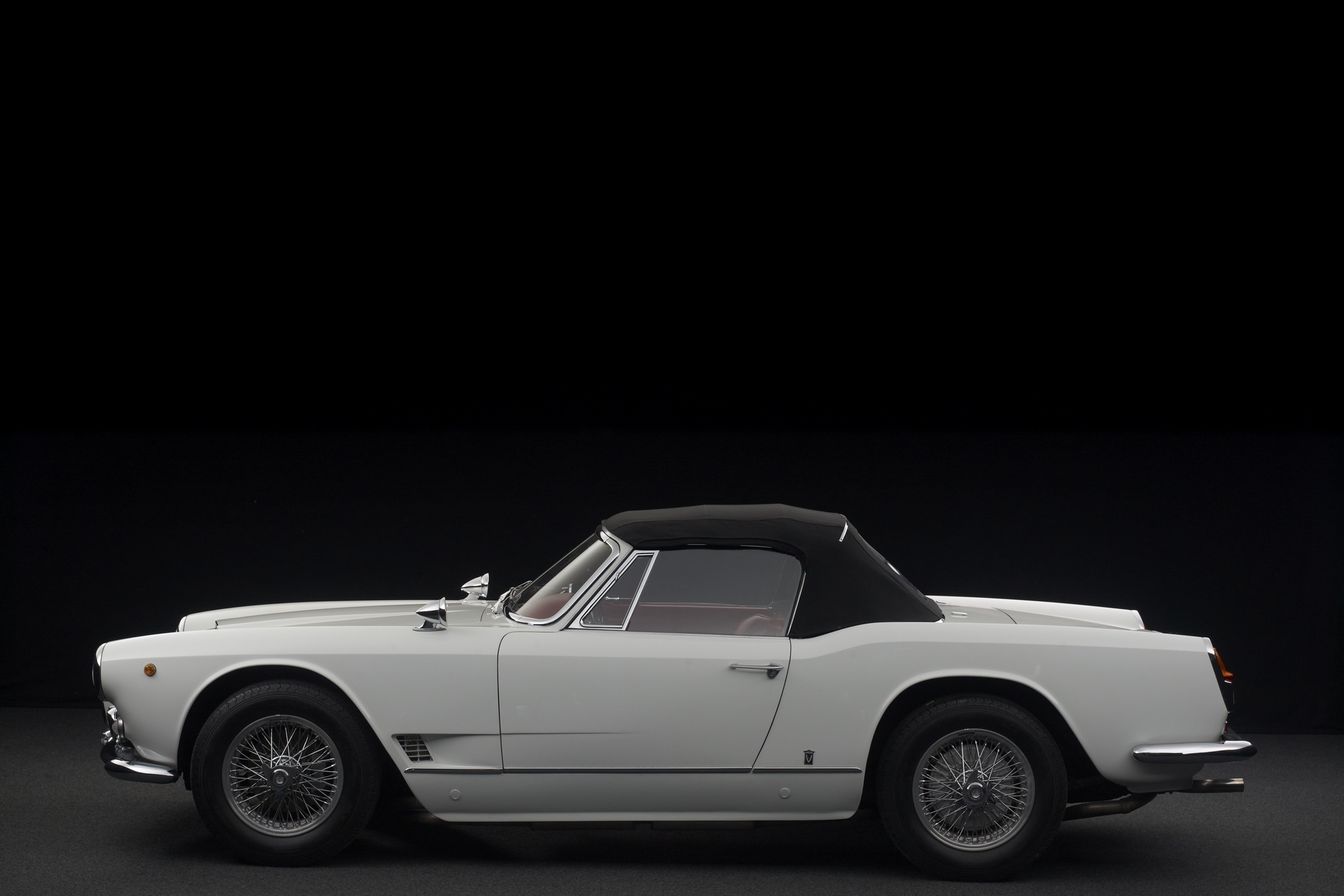 1961-maserati-3500-vignale-spyder-7