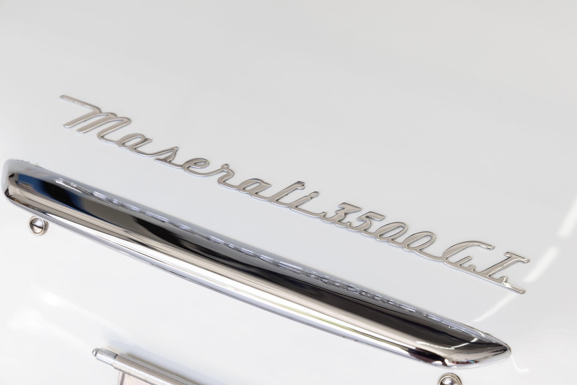 1961-maserati-3500-vignale-spyder-9