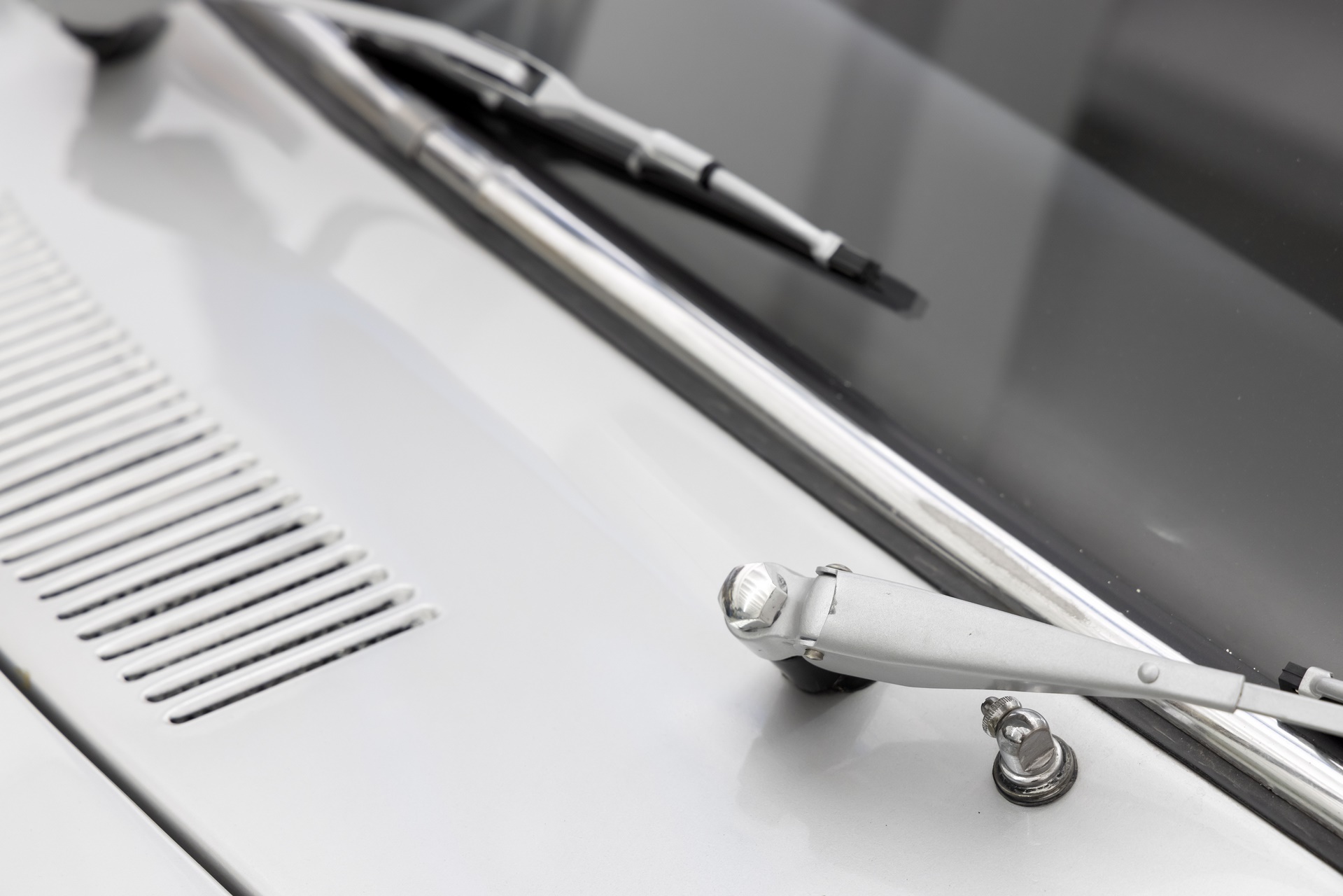 1961-porsche-356-bt6-ghia-aigle-30