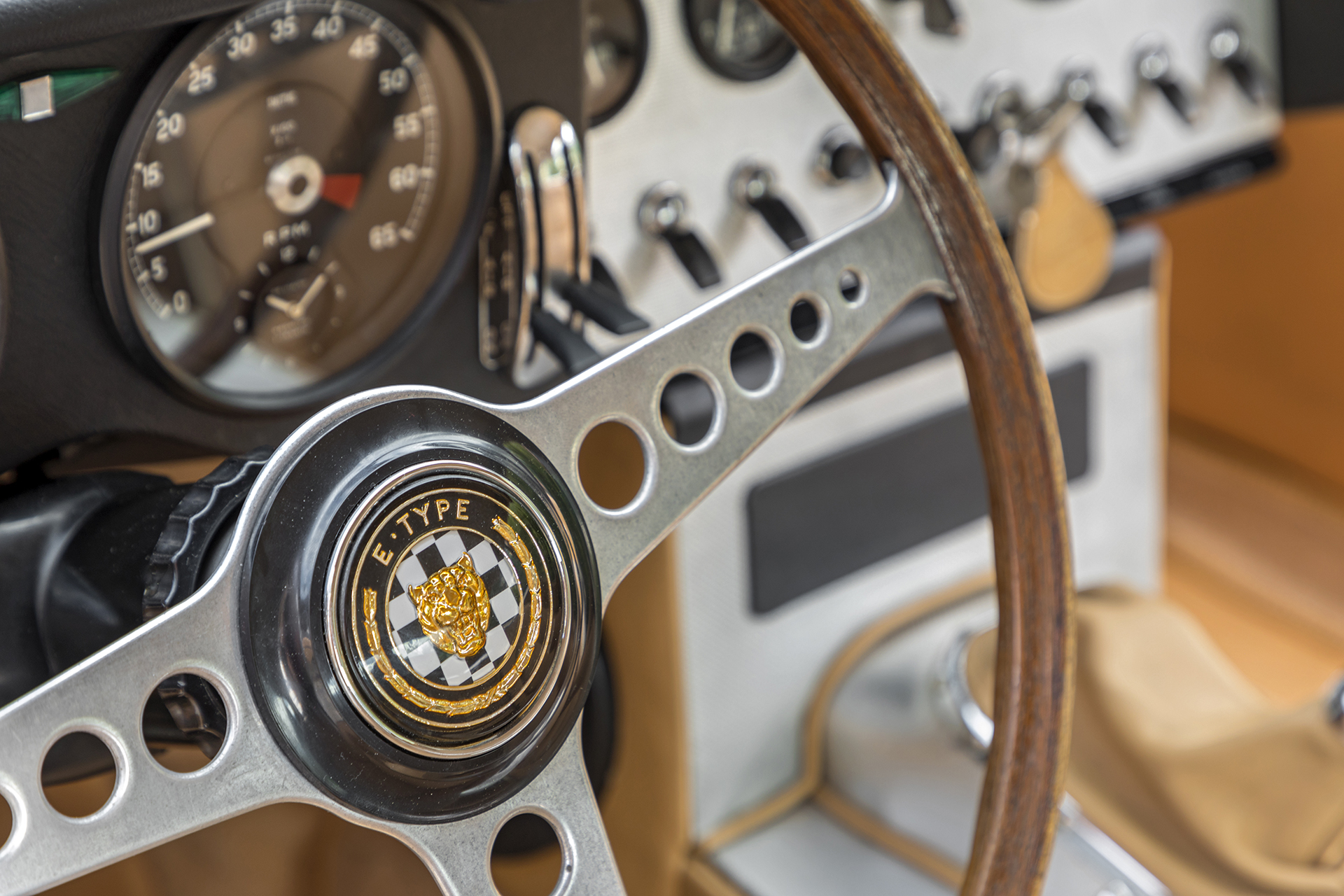 1963-jaguar-e-type-serie-1-3-8-16