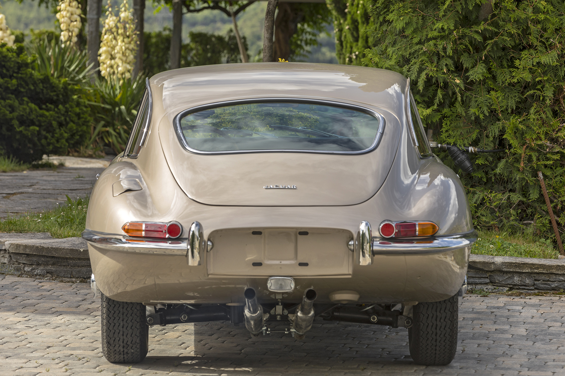 1963-jaguar-e-type-serie-1-3-8-17