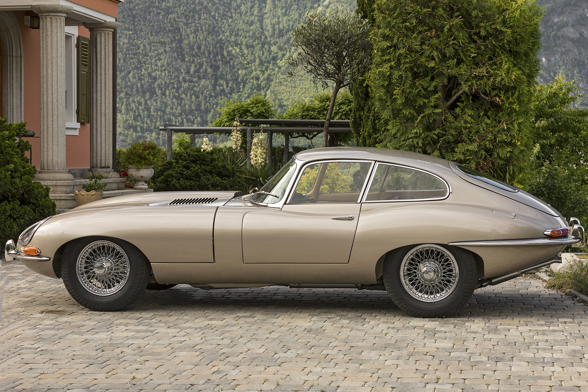 1963-jaguar-e-type-serie-1-3-8-9