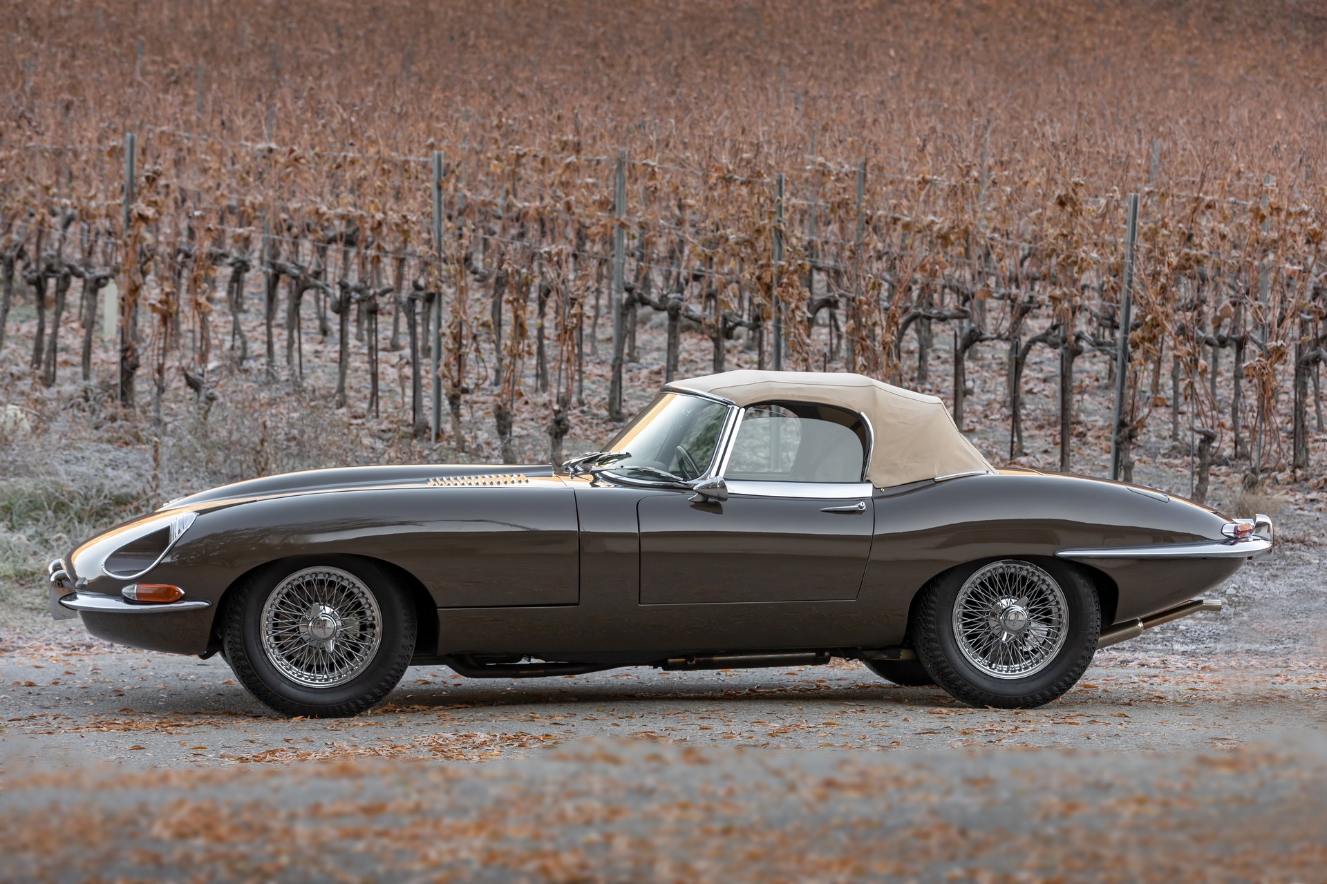 1968-jaguar-e-type-4-2-serie-1-5-36