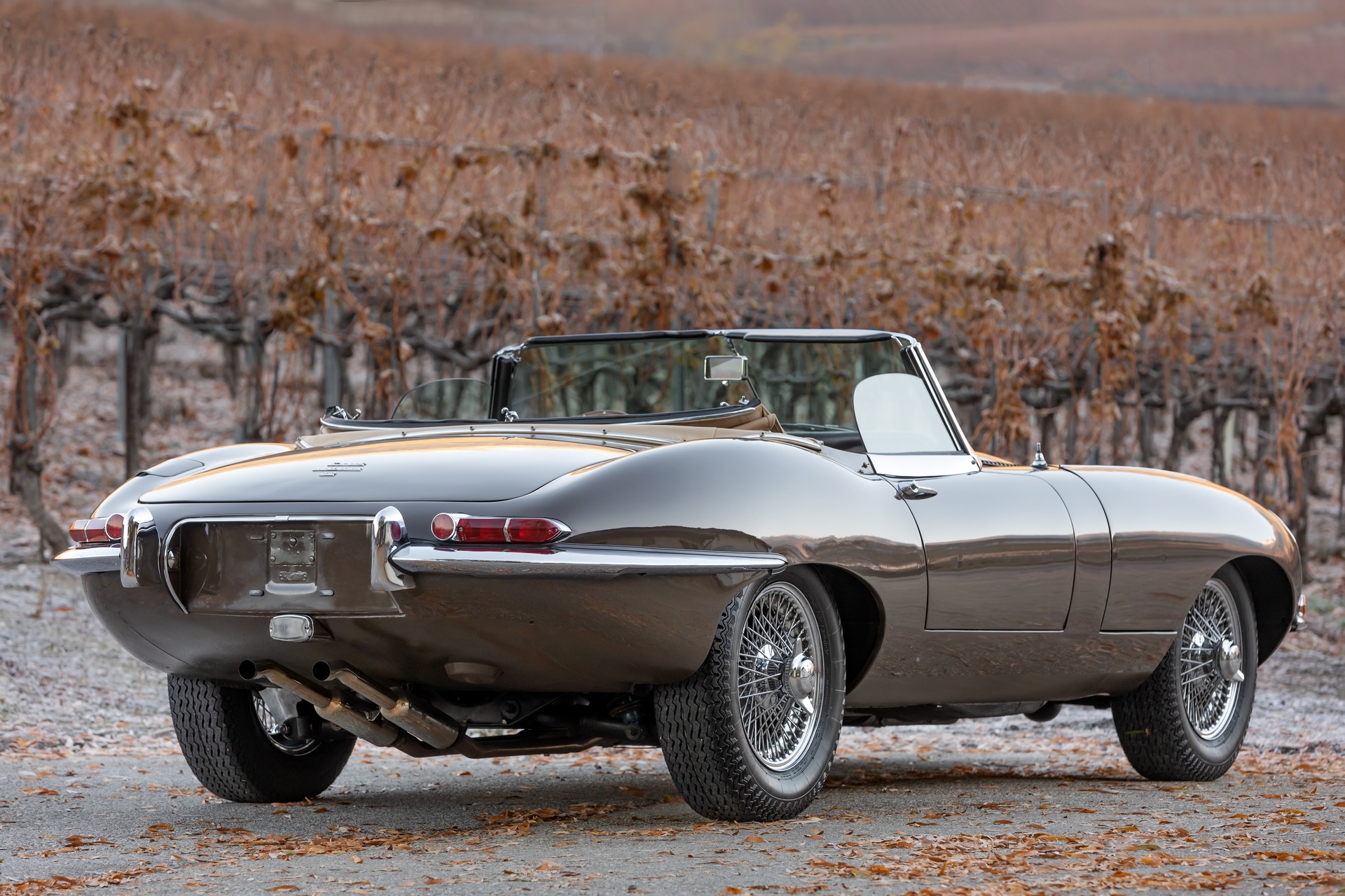 1968-jaguar-e-type-4-2-serie-1-5-6