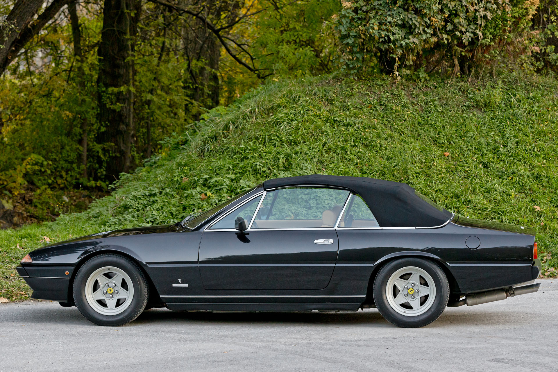 1983-ferrari-400i-cabriolet-pavesi-9