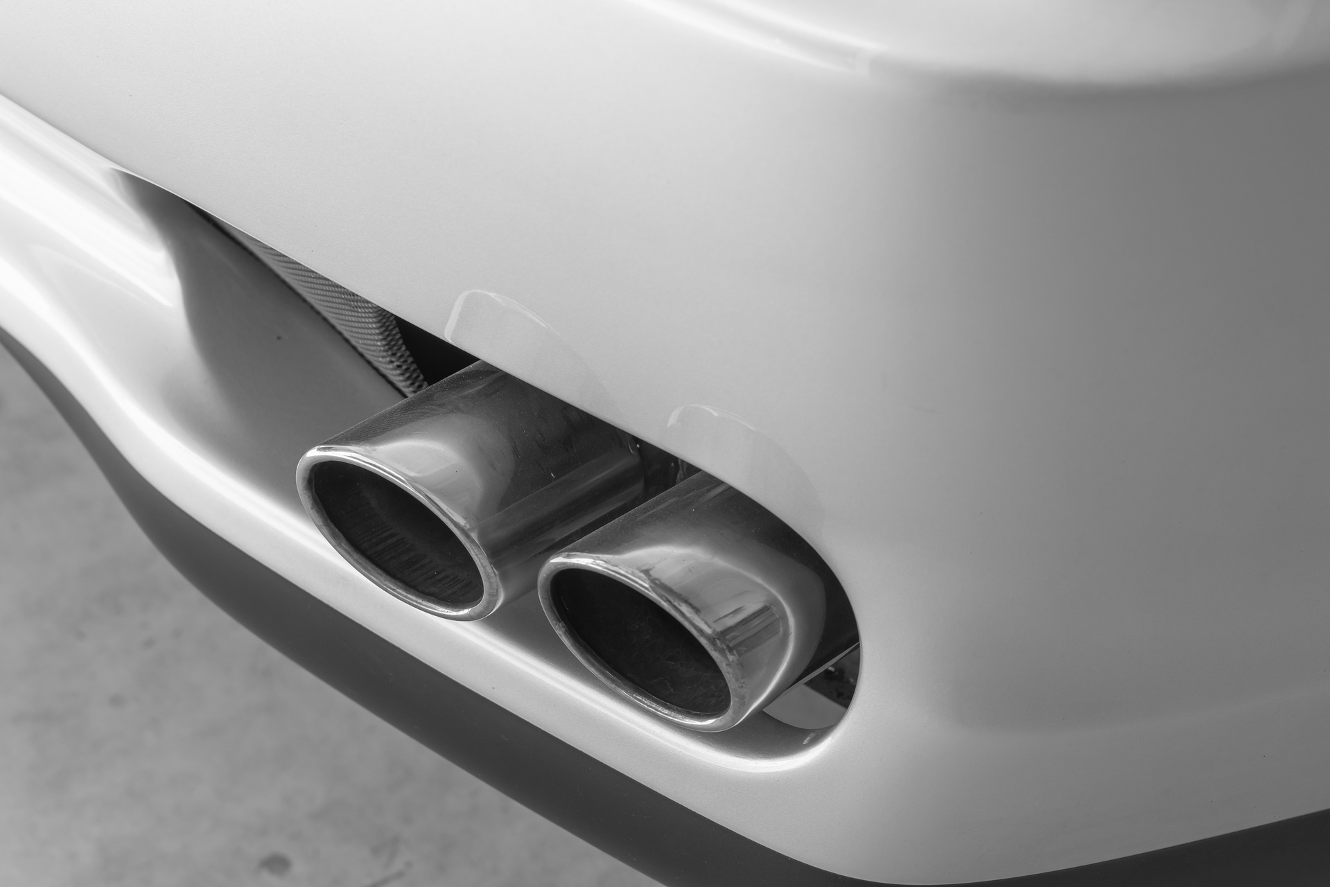 1999-ferrari-550-maranello-21