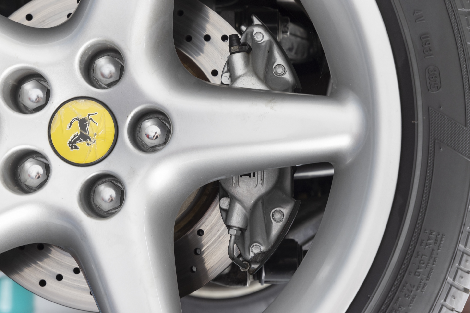 1999-ferrari-550-maranello-7