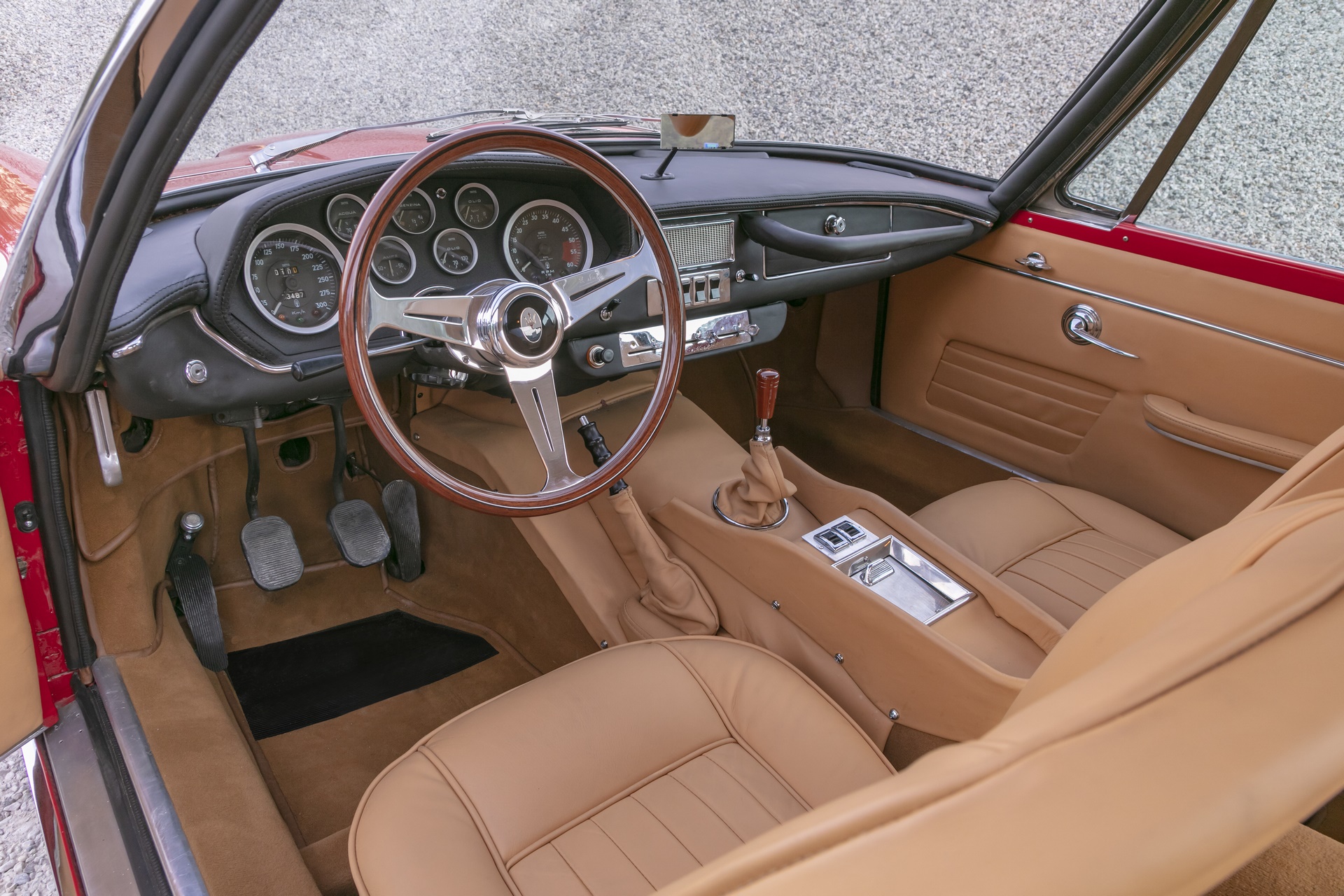 1966-maserati-mistral-4-0-lt-alu-carburateur-11